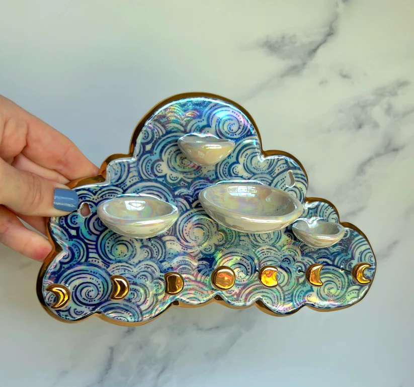 4 Dish Cloud Jewelry Wall Hanging Necklace Display with Ring Dishes