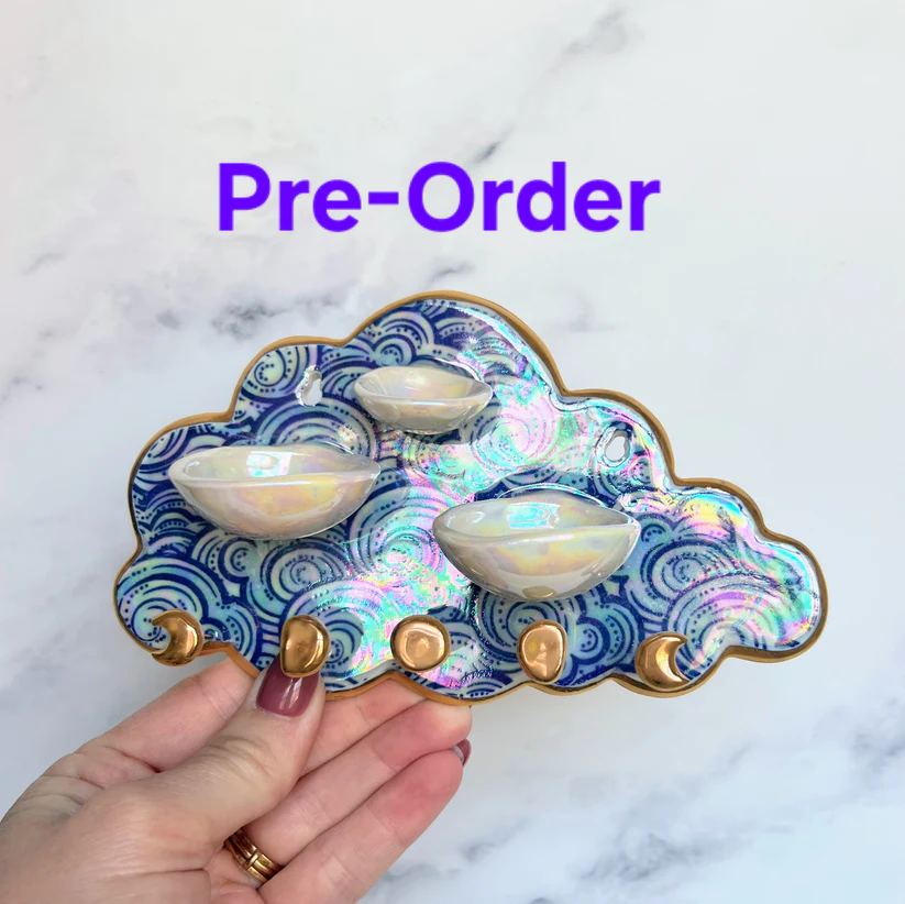 PRE-ORDER Cute Cloud Jewelry Wall Hanging 3 Dish Necklace Display with Ring Dishes